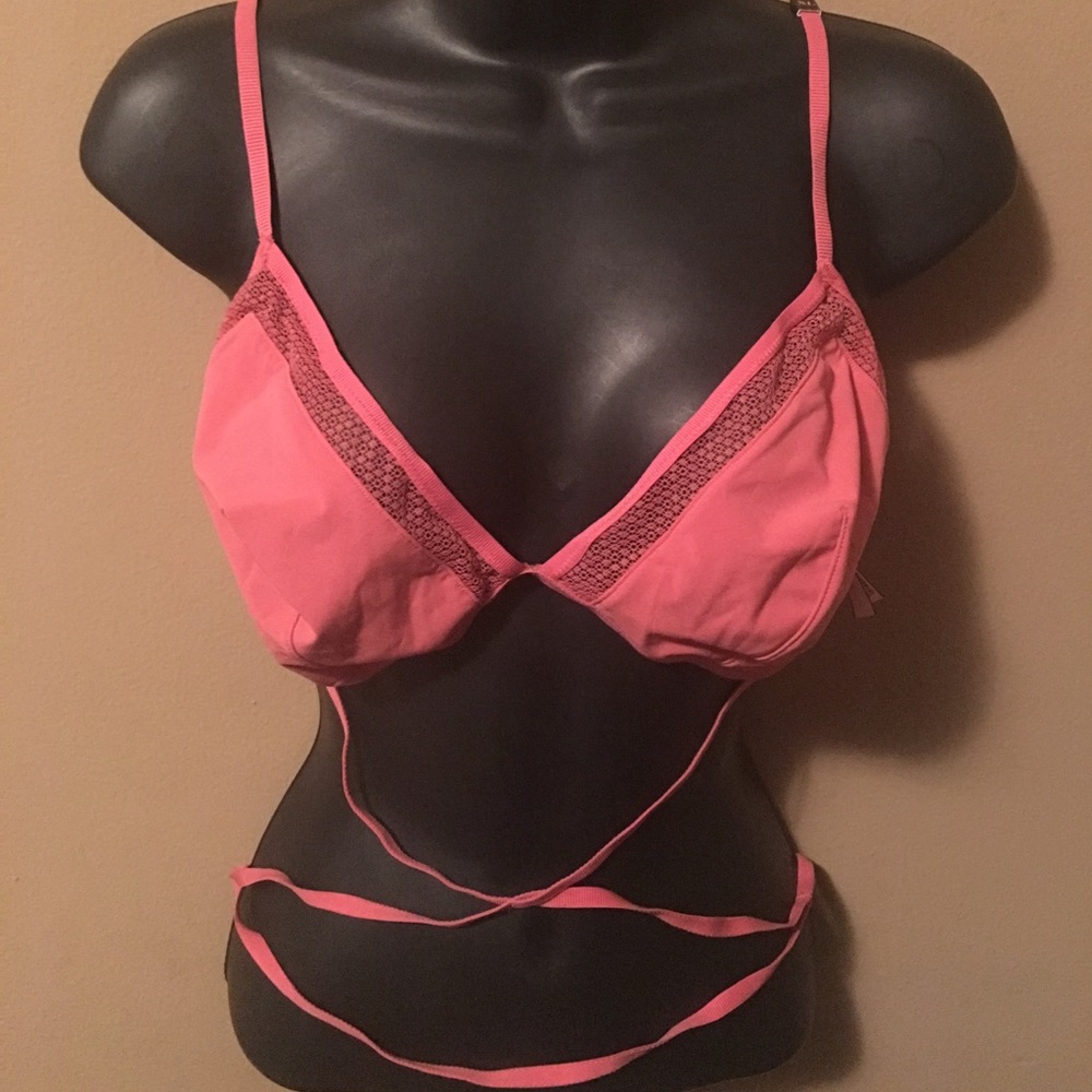 SOLD!! NEW Victoria's Secret chink rose